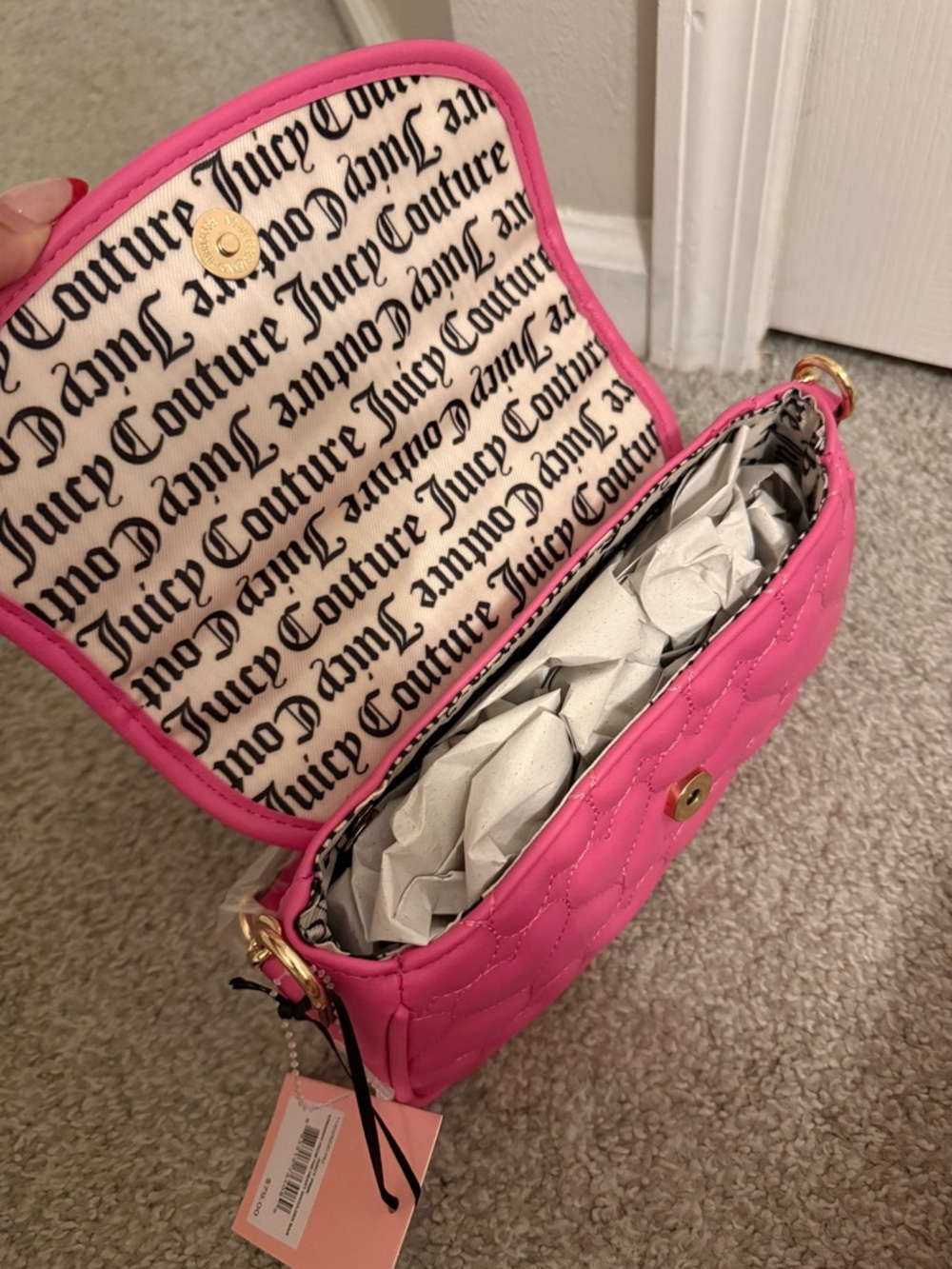 Juicy Couture Hot Pink Quilted Shoulder Bag with Gold Chain - Picture 5 of 5